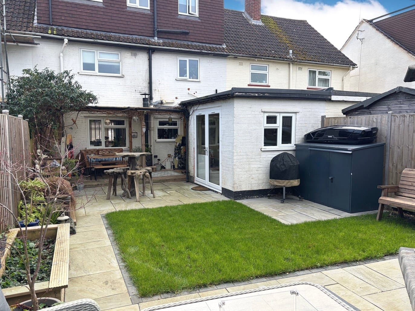 Coopers Lane, Bramley, Tadley, Hampshire, RG26 5BY